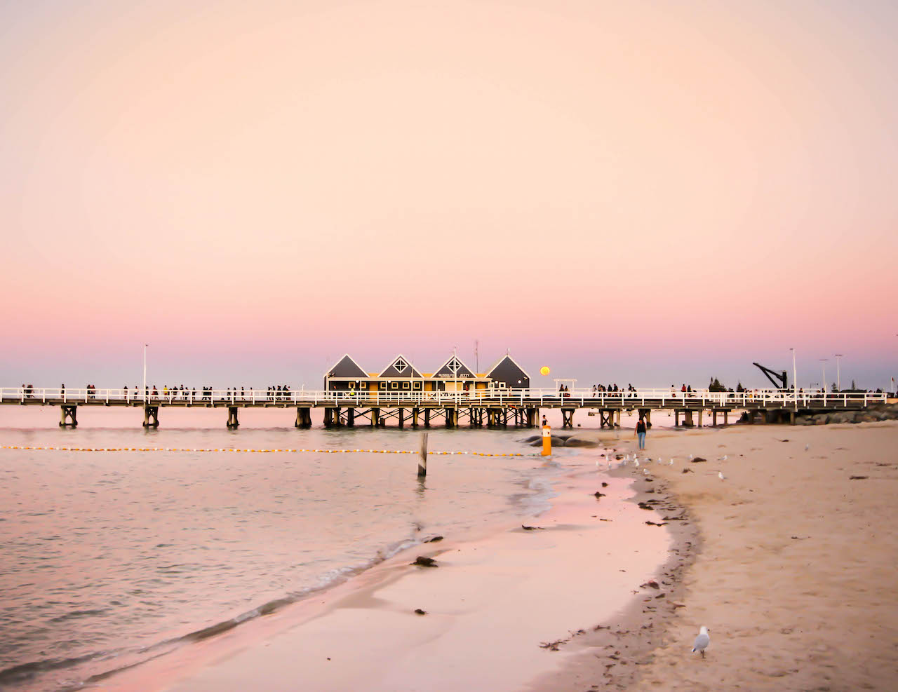 busselton-jetty-super-blood-moon